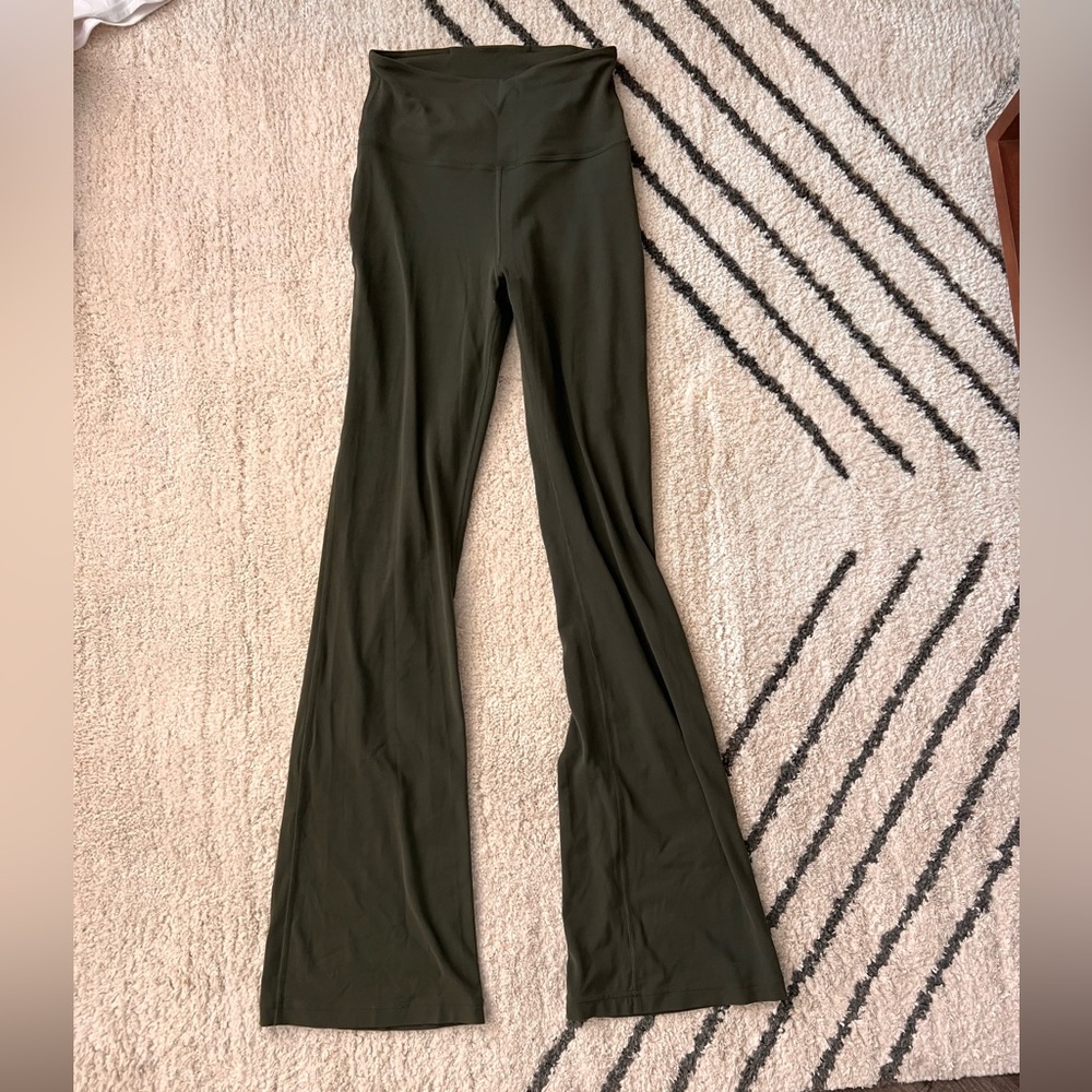 Lululemon groove pant super HR